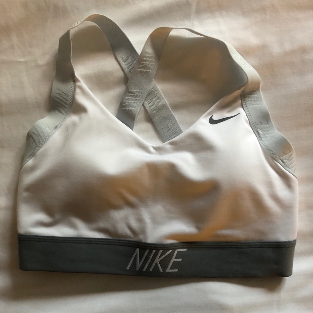 Nike Indy bra